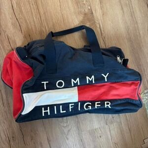 VTG Tommy Hilfiger duffle bag